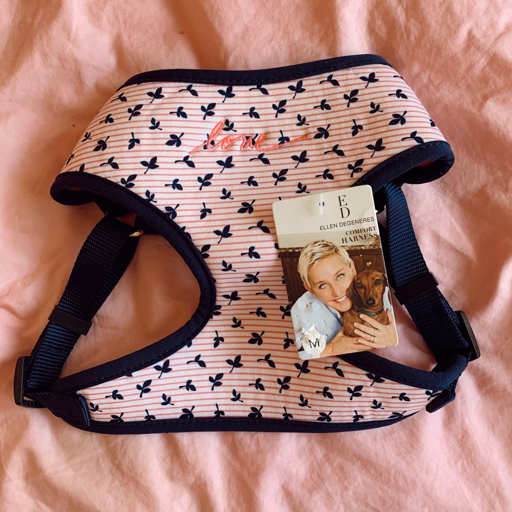✰NEW! ELLEN DEGENERES comfort dog harness